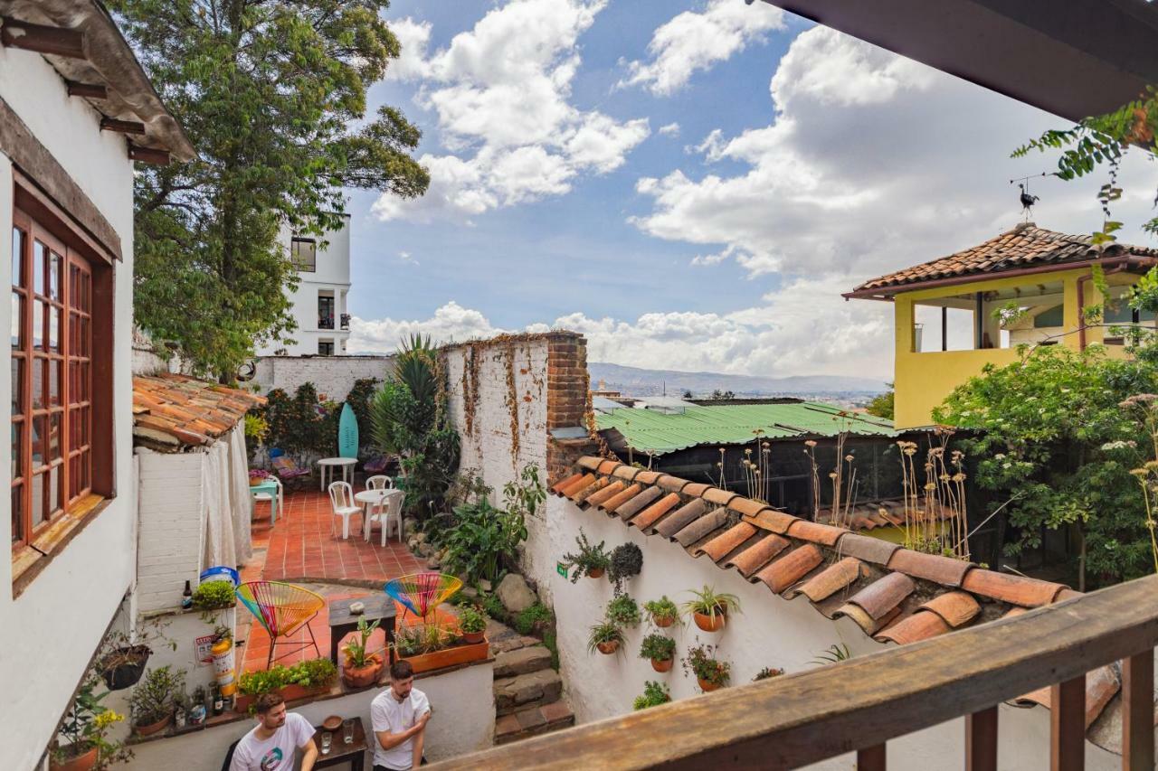 Alegrias Hostel Bogota Exterior photo